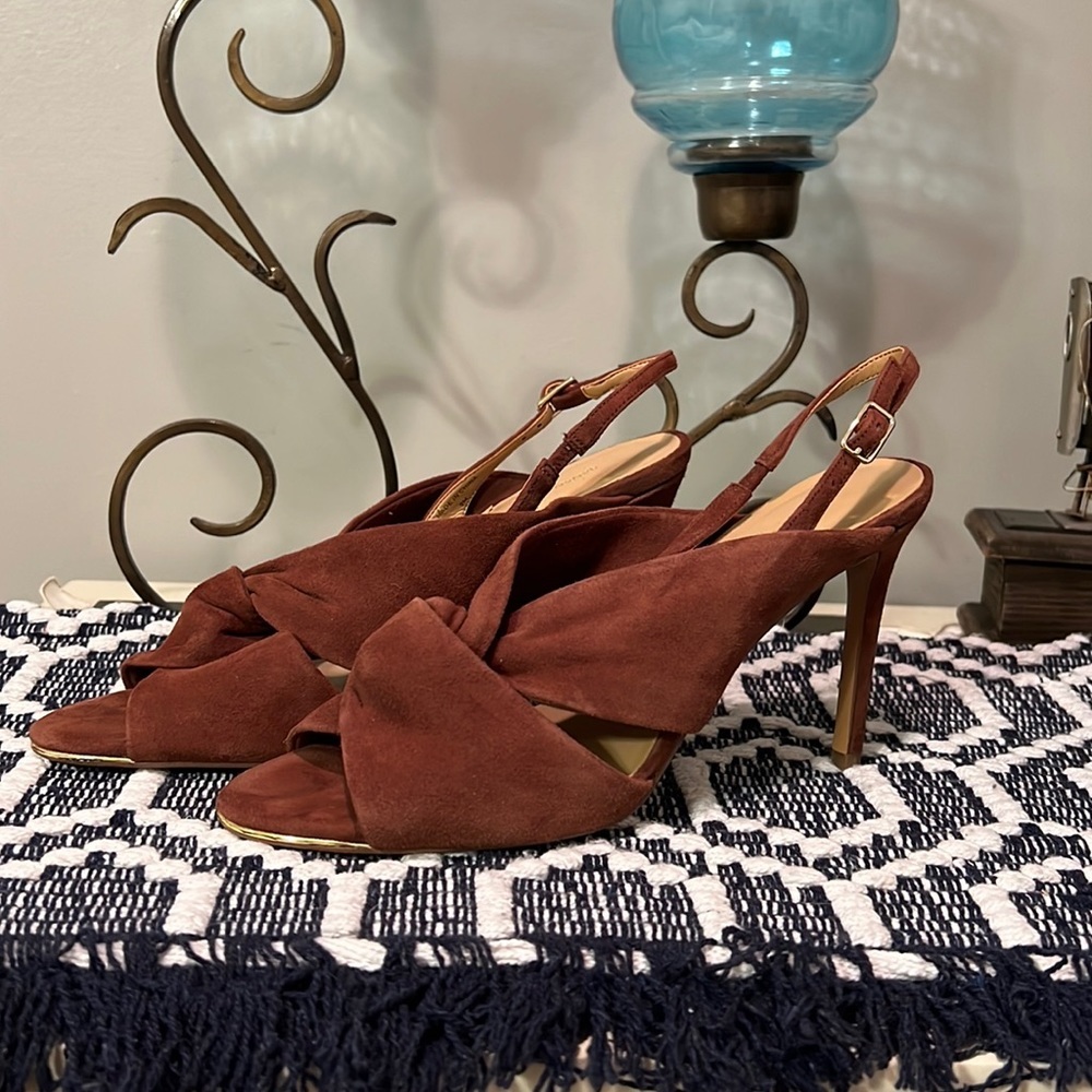 Banana Republic Cinnamon Twist Heels
